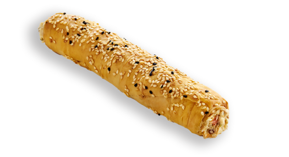 Filo roll with chicken & tzatziki sauce