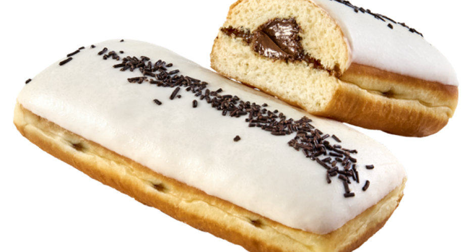 Donut éclair white halzenut coating
